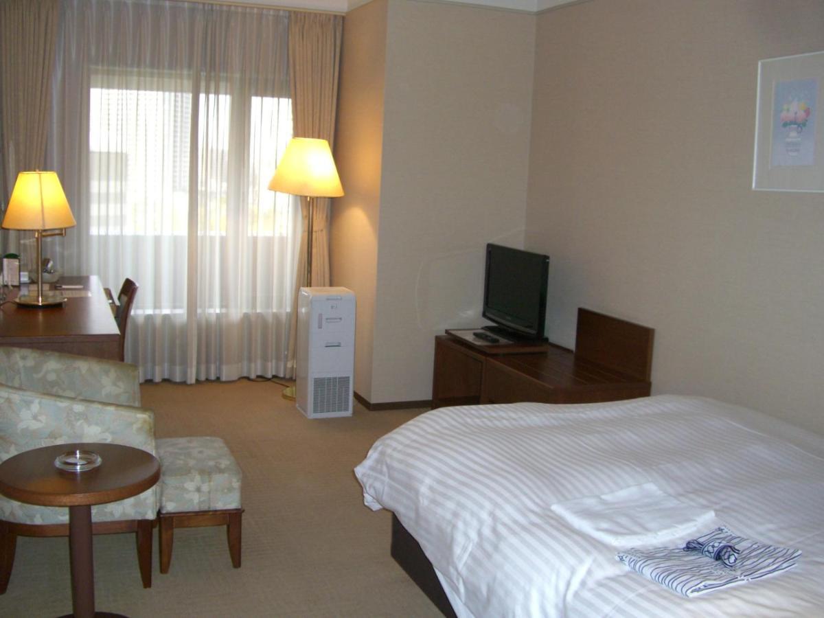 Nakanoshima Plaza Hotel Osaka Ngoại thất bức ảnh